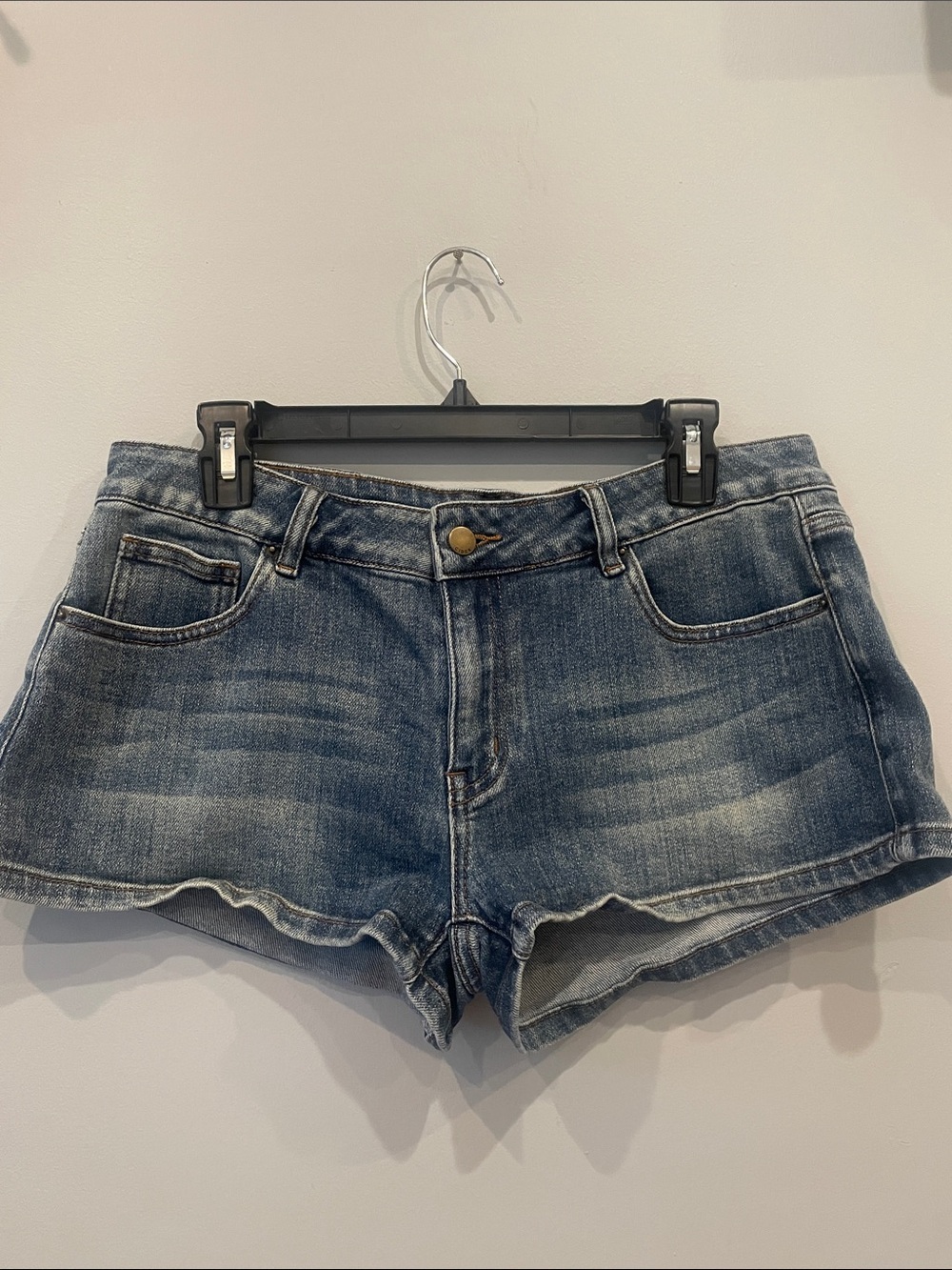 Cider denim women’s shorts large